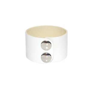 【送料無料】ブレスレット　アクセサリ―　ワイドハンドメイドブレスレットホワイトカフメンズレザーブレスレットwide handmade leather bracelet white leather wrist cuff, mens leather bracelet
