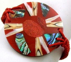 【送料無料】ブレスレット　アクセサリ―　アワビコーンシェルレッドコーラルコードブレスレットnatural abalone shell cone shell red coral cord bracelet women jewelry ca342b