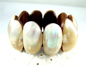 【送料無料】ブレスレット　アクセサリ―　ハンドメイドパールシェルカフブレスレットhandmade mother of pearl shell cuff bracelet 68 stretchable jewelry ba019