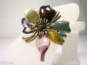 【送料無料】ブレスレット　アクセサリ―　3ブレスレットピンクfree shipflower stretch triple bead strand bracelet amber pink aquablue yellow free ship