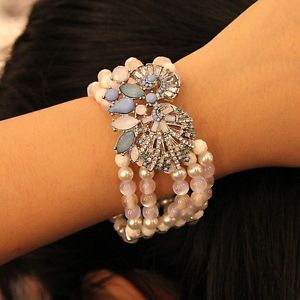 【送料無料】ブレスレット　アクセサリ―　ブレスレットビーズホワイトパールwomen bracelet beads row original white pearl evening wedding gift ct4 12,565円