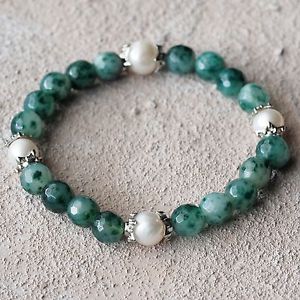 【送料無料】ブレスレット　アクセサリ―　ブレスレットビードグリーンダークグリーンホワイトビーズブレスレット bracelet with 8mm agate gemstone beads in greendark greenwhite beads bracelet