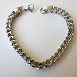 【送料無料】ブレスレット　アクセサリ―　チェーン22ステンレスcm 132aaman chain bracelet stainless steel 22 cm 132 aa 13,244円