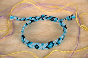 【送料無料】ブレスレット　アクセサリ―　ブレスレットbracelet braid in cotton yarn handmade