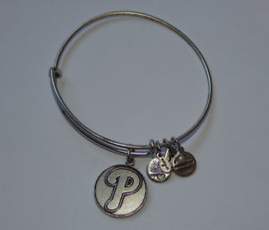 【送料無料】ブレスレット　アクセサリ―　アレックスシルバーフィラデルフィアフィリーズブレスレットalex and ani mlbp silver philadelphia phillies 2012 expandable bracelet 11,886円