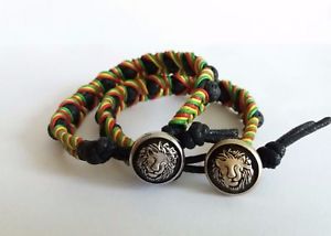 【送料無料】ブレスレット　アクセサリ―　コードラスタファリアンレゲエジャマイカライオンボタンrasta reggae jamaica bracelet lion button with natural volcanic lava,waxed cord