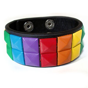【送料無料】ブレスレット　アクセサリ―　ゲイプライドブレスレットレザースタッドダブルスタッドgay pride bracelet leather stud double studs