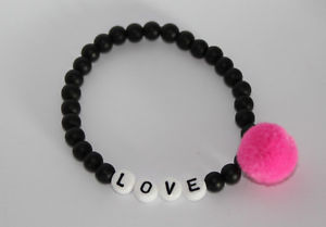 【送料無料】ブレスレット　アクセサリ―　ブレスレットリクエストブレスレット* pom pom*ニューbracelet beaded bracelet with request name personalised * pom pom * handmade