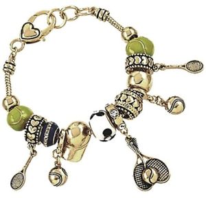 【送料無料】ブレスレット　アクセサリ―　ゴールドトーンテニススポーツテーマブレスレットgold tone tennis sport theme charm bracelet fast shipping