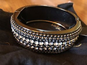 【送料無料】ブレスレット　アクセサリ―　キャッシュヒンジカフブレスレットcache hinge cuff bracelet nwt 14,024円