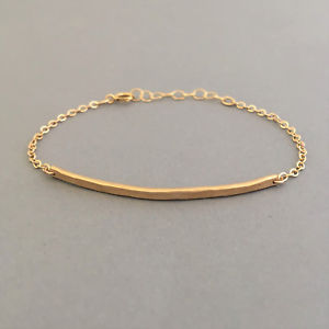 【送料無料】ブレスレット　アクセサリ―　バーゴールドフィルブレスレットhammered curved bar gold fill bracelet