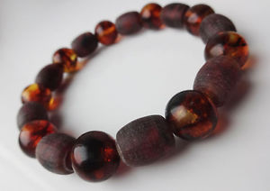 【送料無料】ブレスレット　アクセサリ―　nauralコニャックバルトブレスレットnaural cognac baltic amber bracelet