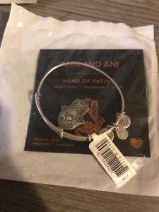 【送料無料】ブレスレット　アクセサリ―　アレックスファティマロシアalex and ani hand of fatima iii russian silver