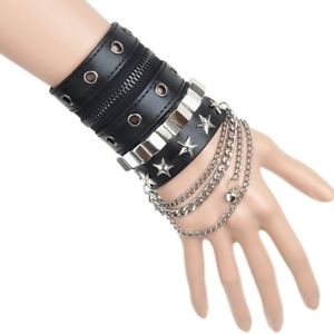【送料無料】ブレスレット　アクセサリ&mdash;　ゴシックパンクブレスレットロックリベットスターブレスレット｜hokushin
