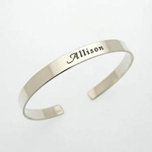 【貨物輸送無料】腕輪 付属品― パーソナライズカフブレスレットsterling silver personalized name cuff bracelet, gift for her  mothers day gift