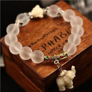 【送料無料】ブレスレット　アクセサリ―　アンティークビーズマットブレスレットethnic matte crystal bracelet for women antique buddha head animal bead cultural