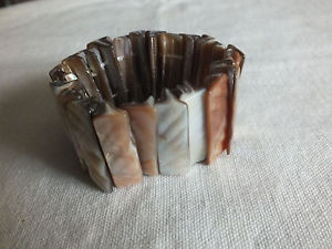 【送料無料】ブレスレット　アクセサリ―　ブレスレットストレッチビーズワイドニースbeautiful stretch bracelet earthtone textured long beads 1 38 wide nice