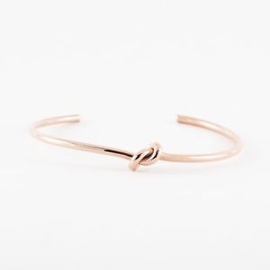 【送料無料】ブレスレット　アクセサリ―　ブレスレットlove knot bracelet