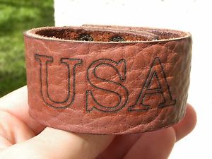 【送料無料】イタリアン　ブレスレット　カフバッファローパーソナライズbracciale personalizza polso misura usa su polsino bufalo pelle felice fourth of