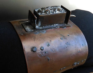 【貨物輸送無料】イタリアン 腕輪 ブレスレットマンシェットヴィンテージbrutaliste bracelet manchette travail dartiste vers 1970   vintage