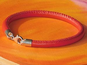 【送料無料】メンズブレスレット　メンズレディースナッパレザーライムベイアートスターリングシルバーブレスレットmens ladies 5mm red nappa leather amp; sterling silver bracelet by lyme bay art