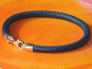 【送料無料】メンズブレスレット　メンズレディースナッパレザーライムベイアートスターリングシルバーブレスレットmens ladies 5mm blue nappa leather amp; sterling silver bracelet by lyme bay art 14,045円