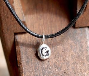 【送料無料】メンズブレスレット　cordmade to ordersterlinginitial charm pendantlettersterling silver initial charm pendant on cord bracelet made to order a