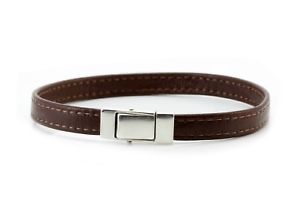【送料無料】メンズブレスレット　mensブレスレットnappaレザー925スターリングブラウンmens braceletflat genuine nappa leather925 sterling silver closurebrown 21,456円