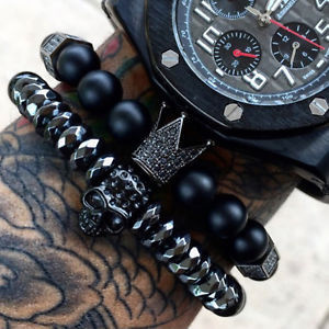 【送料無料】メンズブレスレット　ユニークチタニウムオニキスクラウンブレスレットking of the skulls unique titanium skull and onyx natural stone crown bracelets