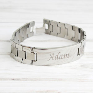 【送料無料】メンズブレスレット　パーソナライズステンレススチールメンズブレスレットプレゼントpersonalised engraved stainless steel mens id identity bracelet birthday gift 21,456円