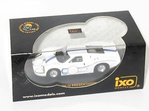 【送料無料】模型車　スポーツカー　フォードプレゼンテーションバージョン143 ford gt40 mk iv 1967 presentation version