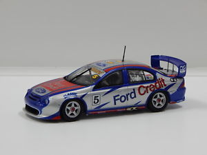 【送料無料】模型車　スポーツカー　フォードハヤブサフォードクレジットクラシック＃143 ford au falcon gsr ford credit gseton 2002 5 classic carlectables 200 18,186円