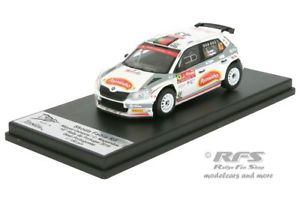 【送料無料】模型車　スポーツカー　シュコダファビアラリーポルトガルskoda fabia r5 rally portugal 2016 campos magalhaes 143 trofeu rral 061