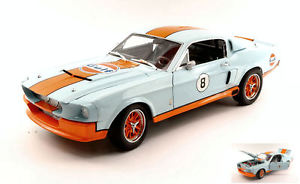 【送料無料】模型車 スポーツカー モデルライトshelby gt500 1967 gulf 118 model green light