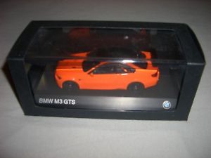 【送料無料】模型車　スポーツカー　ディーラーオレンジbmw m3 gts e92 icial bmw dealer orange 80422185879 car 143 rarity