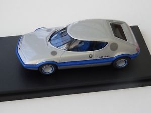 【送料無料】模型車　スポーツカー　モデルブランココンセプトchestnut models 143 nsu trapeze concept bertone 1973