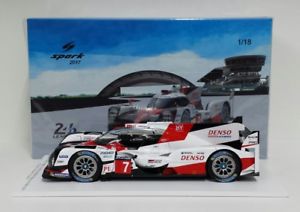 【送料無料】模型車 スポーツカー スパークモデルトヨタハイブリッド#ルマンspark 118 model lmp1 toyota gazoo ts050 hybrid 7 24h le mans 2017 18s321