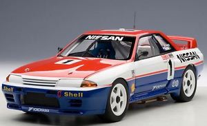 【送料無料】模型車　スポーツカー　スカイライン＃リチャードnissan skyline gtr 1 winner bathurst 1991 j richards m skaife 118 autoart