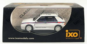 【送料無料】模型車　スポーツカー　ネットワークモデルスケールモデルカークラシックランチアデルタマティーニixo models 143 scale model car clc028 lancia delta hf martini 6 1992｜hokushin