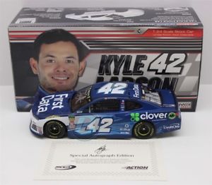 【送料無料】模型車　スポーツカー　カイルラルソン201842ファーストデータ124ミントサインkyle larson 2018 42 autographed first data 124 scale mint free ship