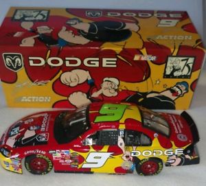 【送料無料】模型車　スポーツカー　ケイシーケイン＃ポパイダッジイントレピッドアクション2004 kasey kahne 9 popeye 75th anniversary dodge intrepid 124 action