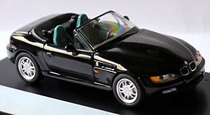 【送料無料】模型車　スポーツカー　ロードスターブラック