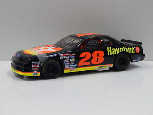 【送料無料】模型車 スポーツカー 118 havolineサンダーバードnascar28 ertl3675118 havoline thunderbird nascar 28 ertl collectibles 3675|hokushin