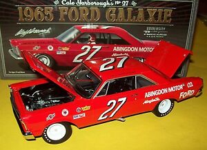 【送料無料】模型車　スポーツカー　フォード＃cale yarborough 1965 ford galaxie 27 abingdon motor co 124 nascar legends