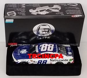【送料無料】模型車　スポーツカー　アレックス＃エリートシボレーカマロalex bowman 2018 lionel 88 nationwide patriotic elite chevy camaro zl1 124