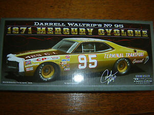 【送料無料】模型車　スポーツカー　＃トランスポート95 darrell waltrip 1971 mercury terminal transport 124 nascar legends in stk