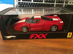 【送料無料】模型車 スポーツカー ホットホイールエリートボックススケールフェラーリテープボックスhot wheels elite box 118 scale ferrari fxx taped box|hokushin