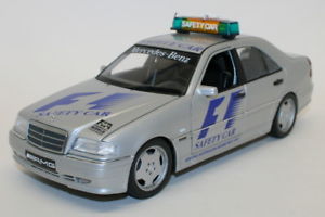【送料無料】模型車 スポーツカー utモデル118ダイカスト26105メルセデスベンツcクラスamgf197ut models 118 scale diecast 26105 mercedes benz cclass amg safety car f1 97|hokushin