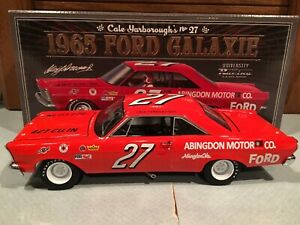 【送料無料】模型車 スポーツカー レーシング#フォードサインautographed university of racing 1965 cale yarborough 27 ford galaxie 124|hokushin