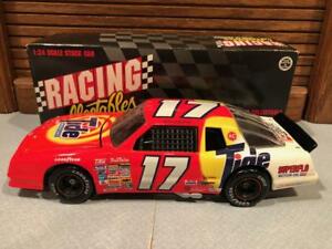 【送料無料】模型車　スポーツカー　アクション＃シボレーモンテカルロaction rcca 1988 darrell waltrip 17 chevy monte carlo aerocoupe 124 1 of 5000｜hokushin